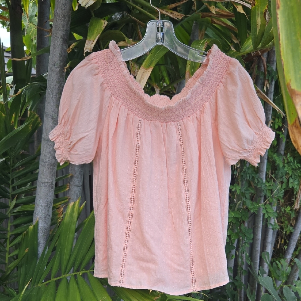 🩷 Skies Are Blue Smocked Blouse